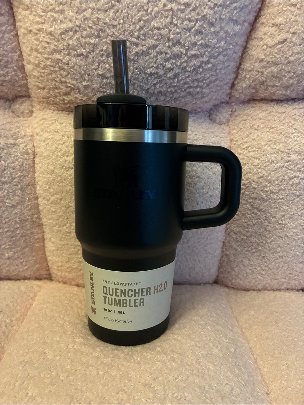 Stanley Black & Silver Quencher H2.0 Tumbler with Handle